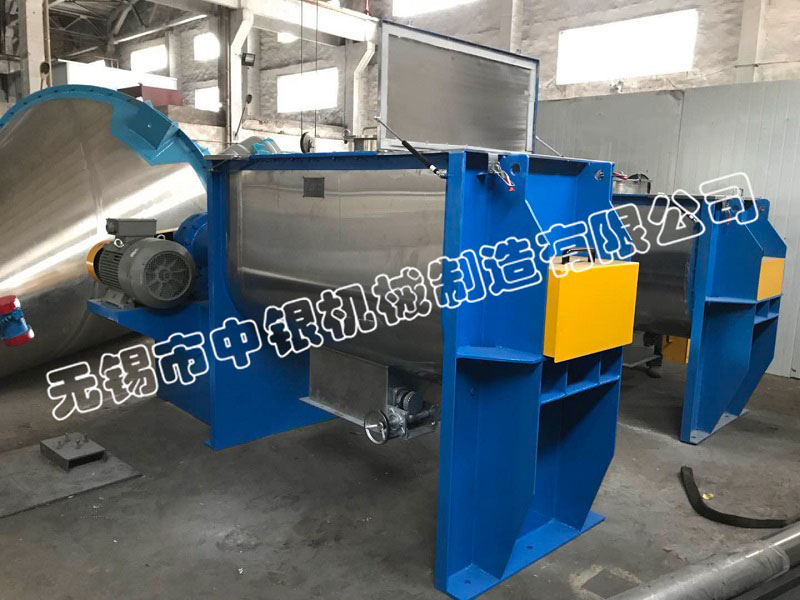 一臺1000L、一臺1300L螺帶混合機發(fā)往也門